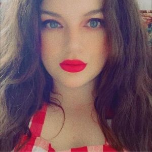 Meet your Posher, Raven